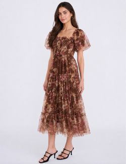 Brown dress