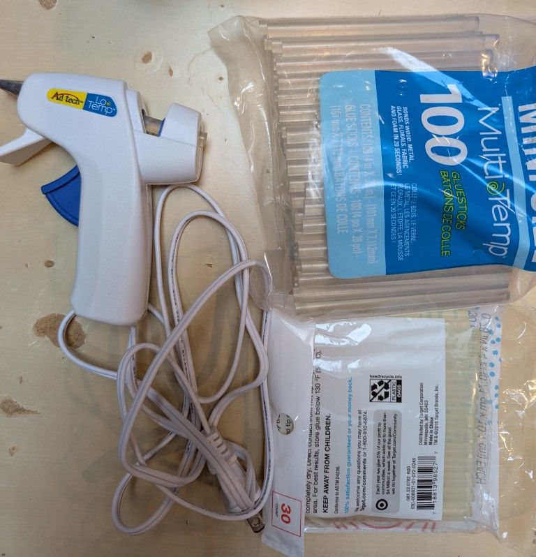 Free Glue Gun And Stick