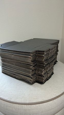 8*5.5*1.5 Inches Black Small Shipping Boxes, Cardboard Corrugated Gift Mailer Boxes for Packaging Small Business Mailing