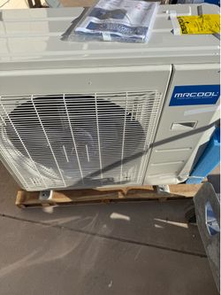 MRCOOL 36K BTU 5-Zone Mini Split