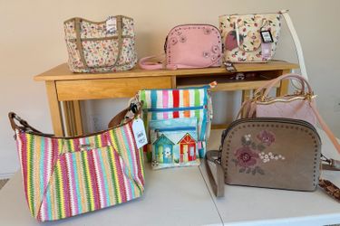 * Brand new $10 purses with tags!