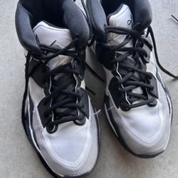 Basketball Shoes 