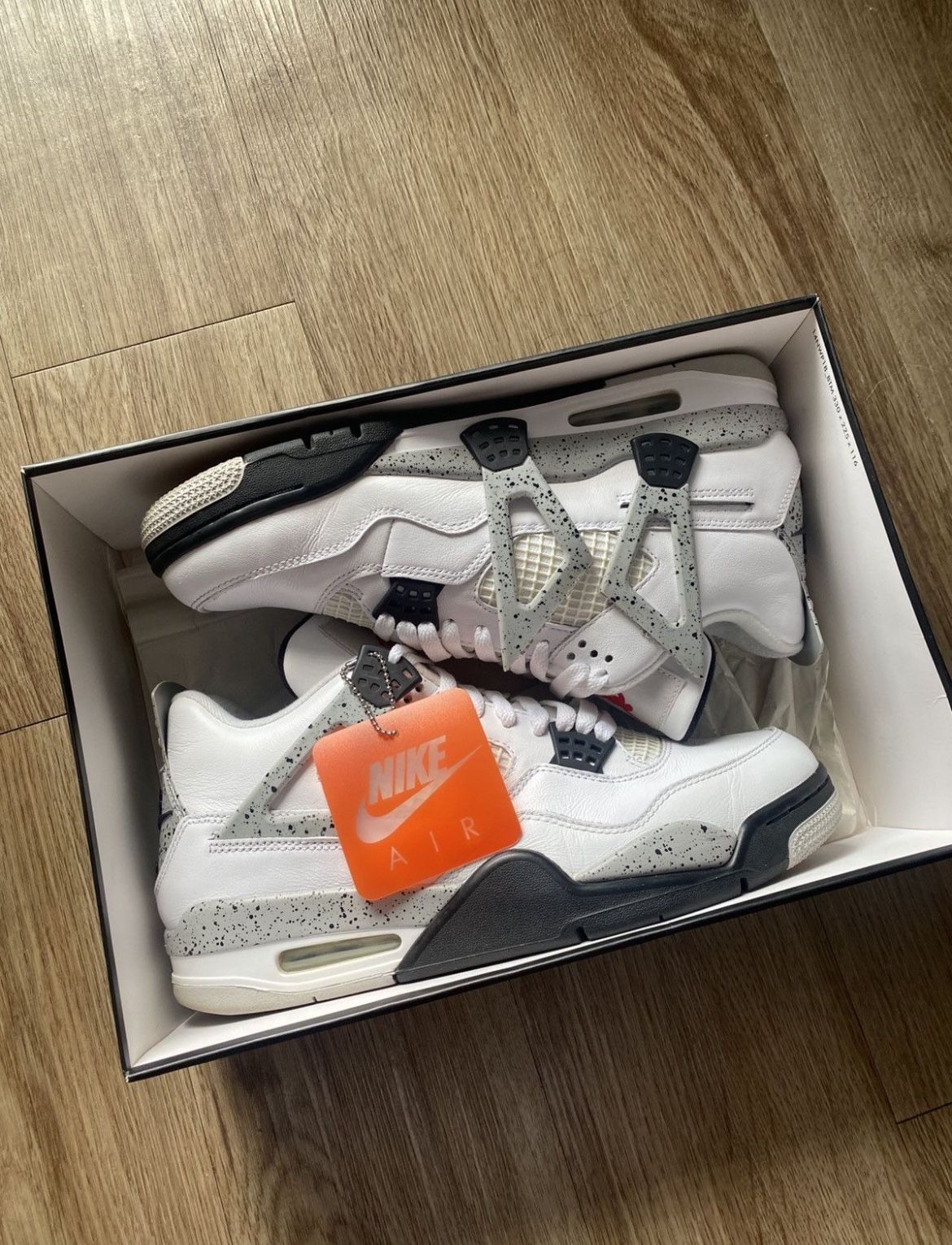 Jordan 4