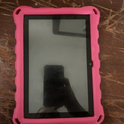 Amazon Kindle With Pink Case 