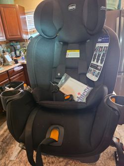 Chicco OneFit LX ClearTex All-in-One Car Seat