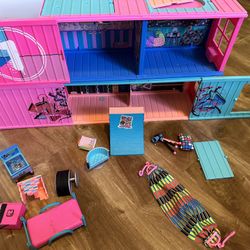 LOL  Doll House 