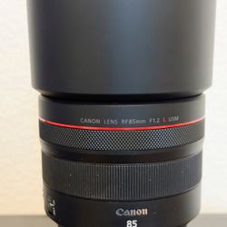 Canon RF 85 1.2