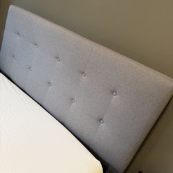 Queen Bedroom Set (frame/mattress/dresser/nightstands)