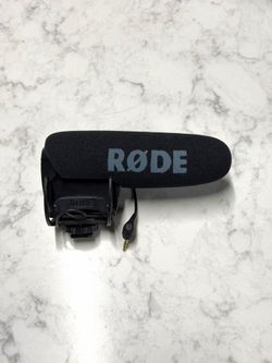 Rode VideoMic Pro Shotgun Microphone