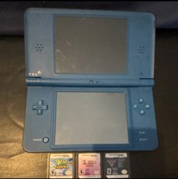 Nintendo DSI XL Console