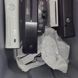 Video GAME systems BUNDLE