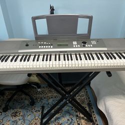 Yamaha Portable keyboard 