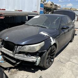 Parting Out! 2008 BMW E60 M5 V10 For Parts!