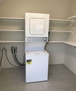 24” electric stackable washer and dryer