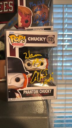 Child’s Play Chucky autographed Funko Pop