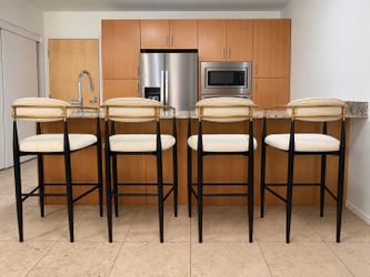Noble House Set of 4 Bar Stools
