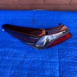 2020-2023 Toyota Camry Taillight LED OEM