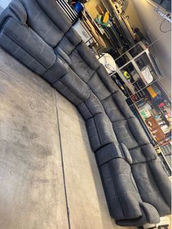 Charcoal 7 pc Modular power sectional like new $1200 Gilbert and Ray rd. Check all pics and offers.