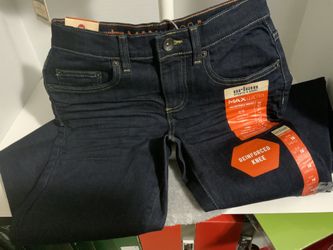 NEW BOYS SIZE 10 JEANS  AND TOP
