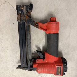Husky Pneumatic 18-Gauge Brad Nailer