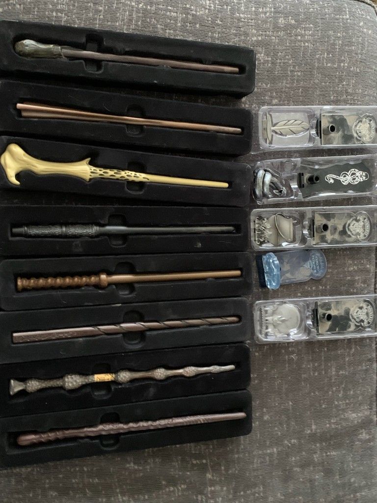 Harry Potter Collector Mystery Wands 