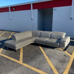 Eletric Sectional Leather Couch 2 Power Recliners from El Dorado