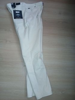 New 34x32 slim fit mens DKNY