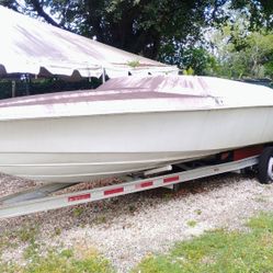 1985 Scarab 21ft Speed Boat With Aluminum Trailer $3200