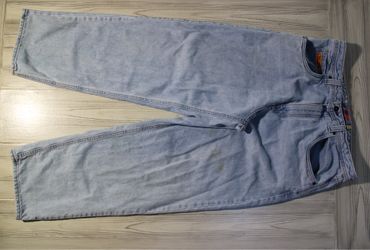 Empyre Light Wash Baggy Jeans — Size 36
