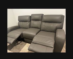 Reclining sofa