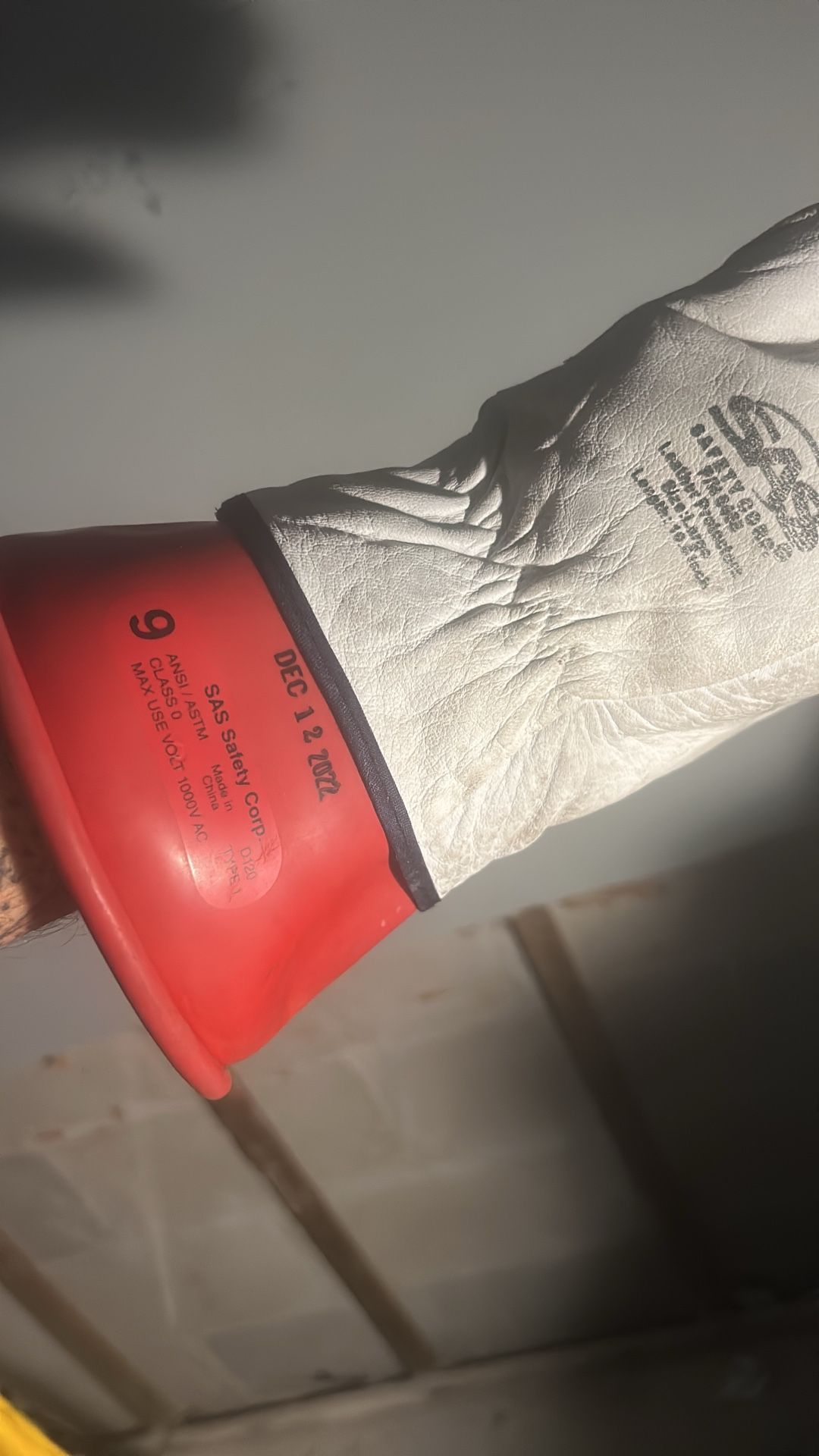 Hot Gloves