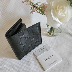 Men's Authentic Gucci GG Black Leather Wallet 