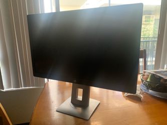 HP E272Q 27” 1440p monitor