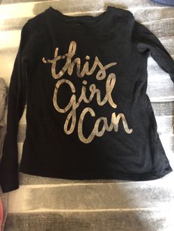 Girls size 5t top