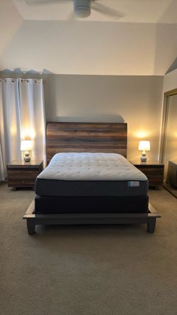 Queen Bedroom Set - Rooms-To-Go - Sealy
