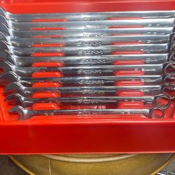 Snap On SAE 3/8th To 1in. Mint
