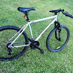 Mountain Bike ZANE (READ description)