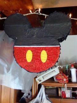 Mickey Mouse Pinata