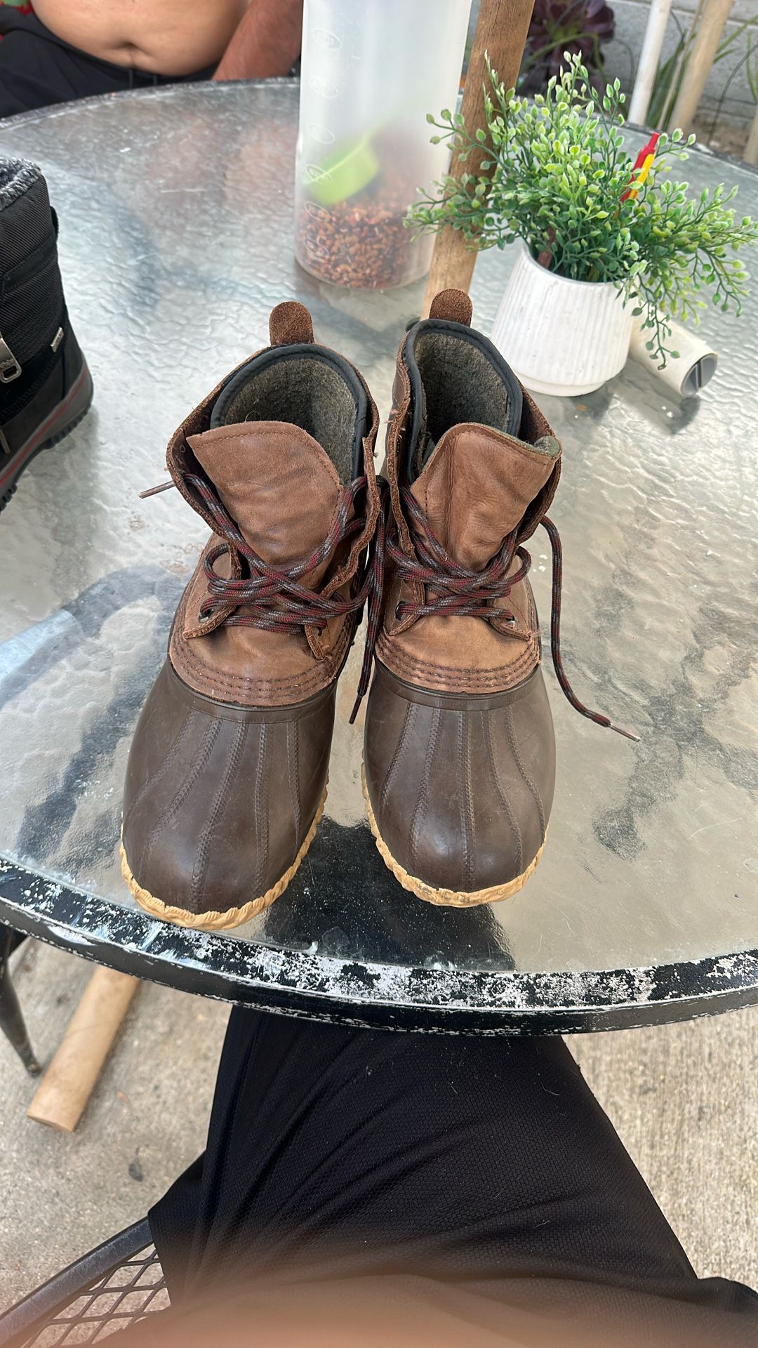 Boots 10