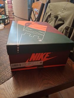 Jordan 1 size 11.5