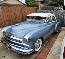 1951 Chevy Styleline Deluxe 4d
