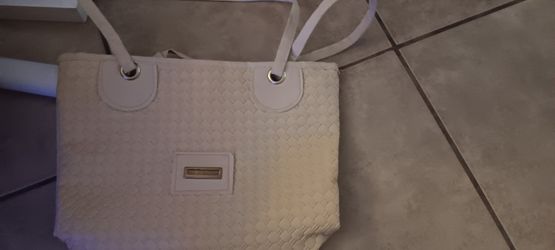 Small Beige Thin Purse