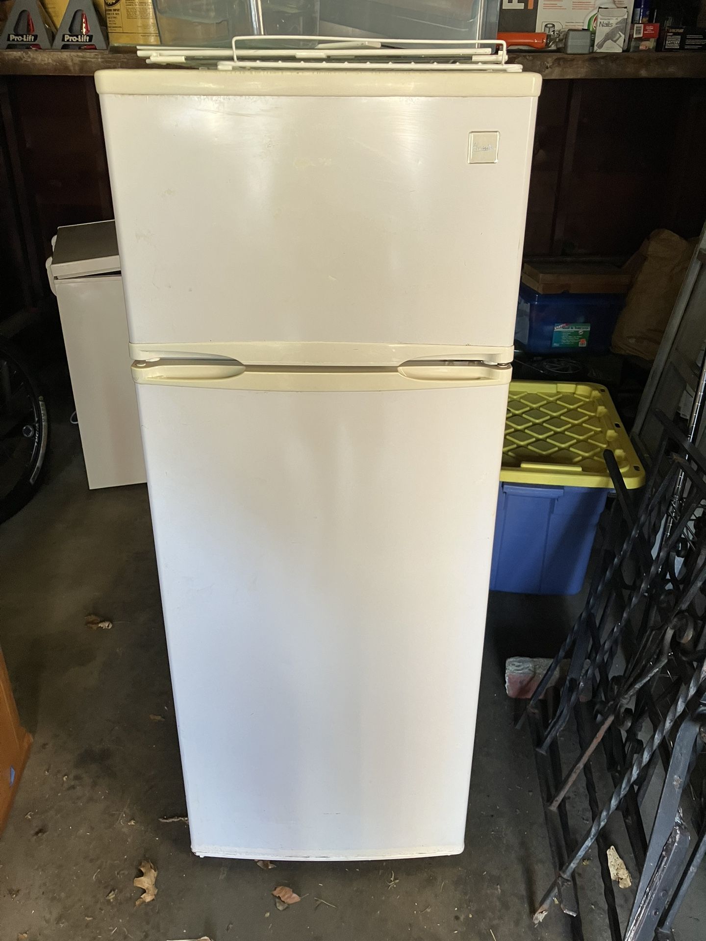 Avanti Fridge