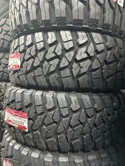 Landspider Wildtraxx M/T 35x12.50R17 Tires