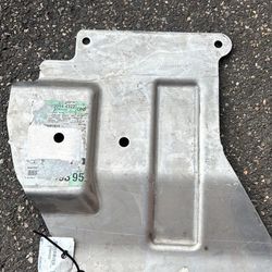 OEM NEW 07-14 GM Cadillac Chevrolet Sierra Avalanche Oil Pan Skid Plate (contact info removed)2 $65