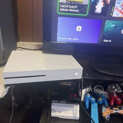 Xbox One S 1tb Just  The Cables 