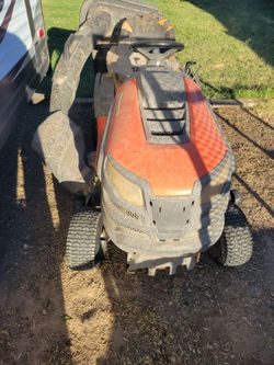 Husqvarna 23v48 riding mower