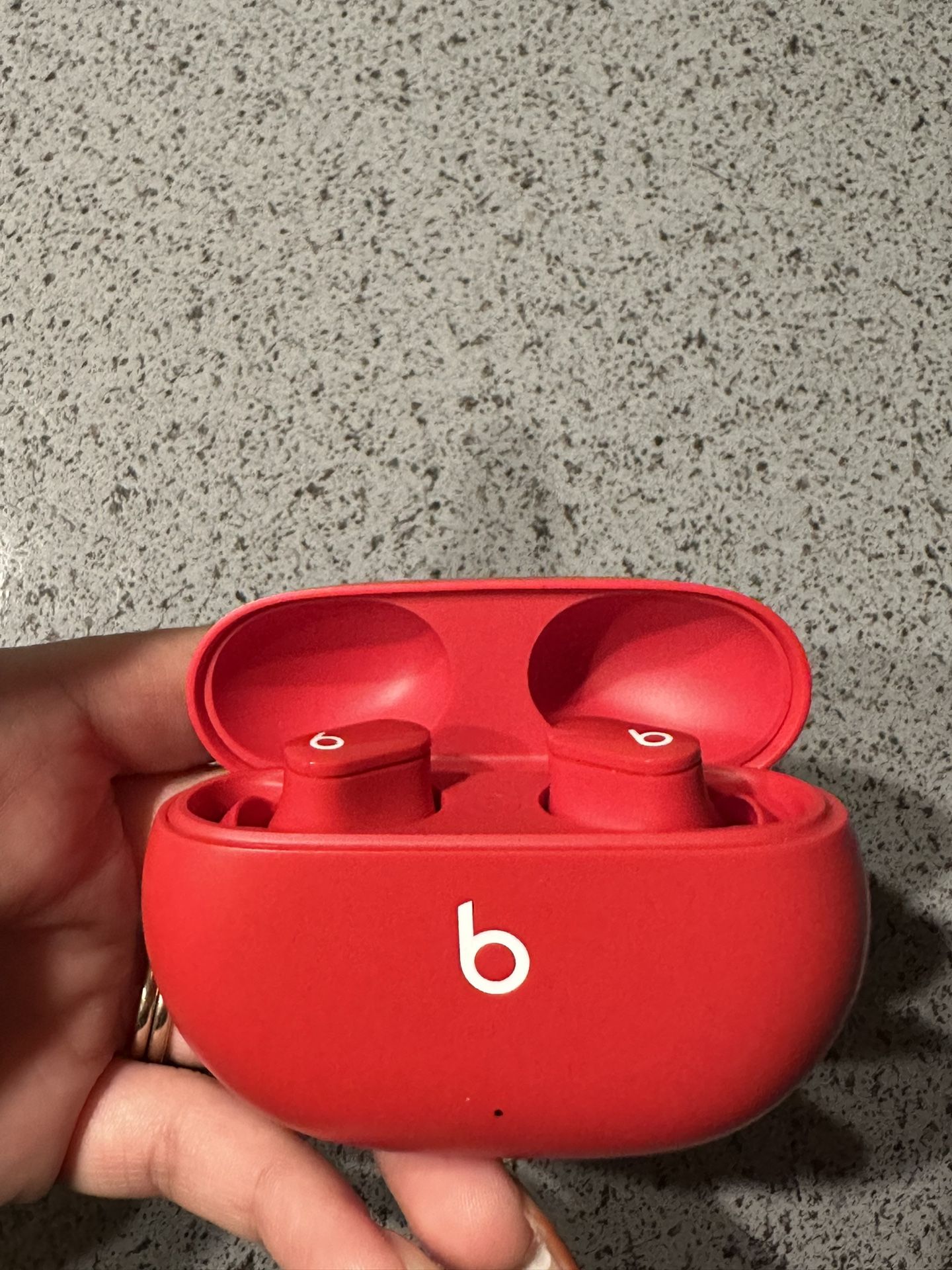 Beats Studio Buds