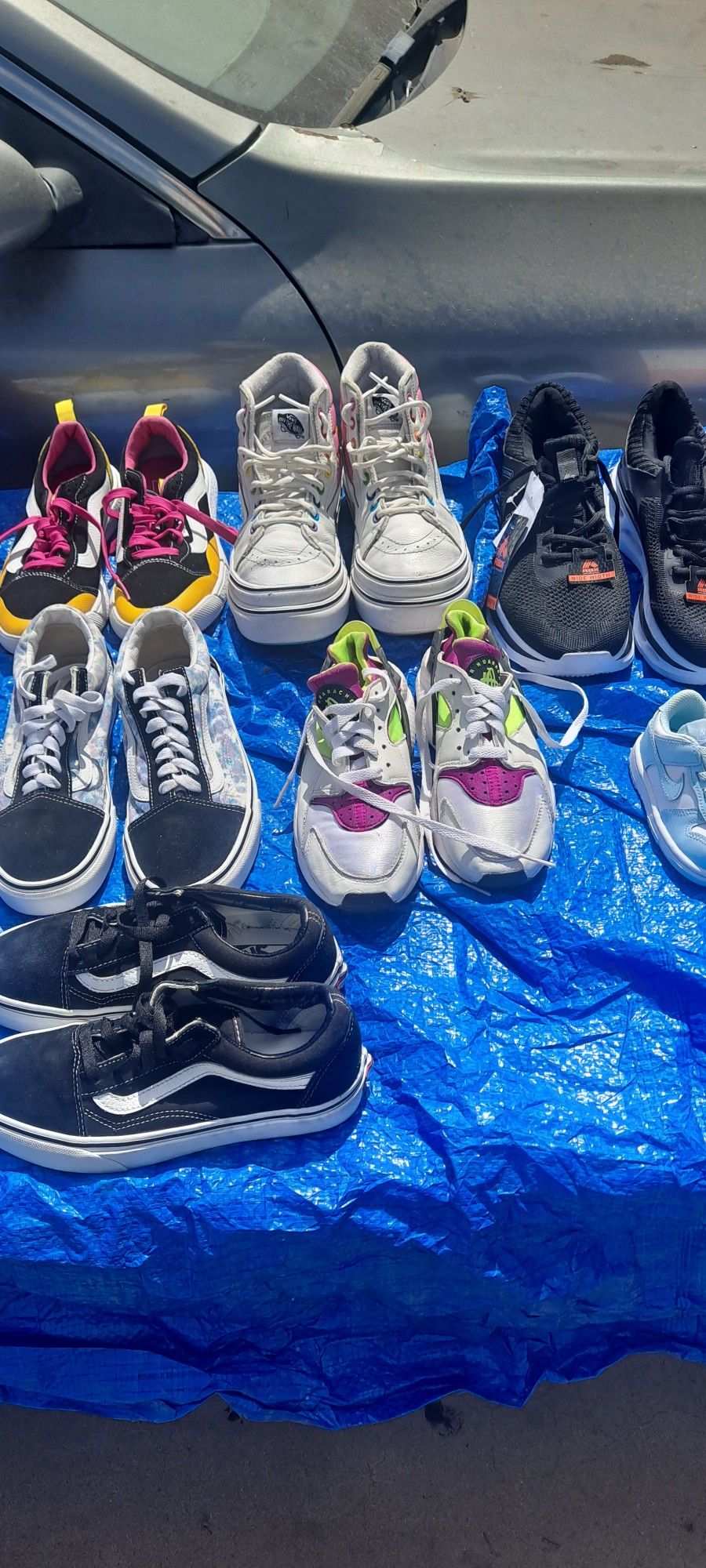 Yard Sale 1223 West Clinton Court, Visalia