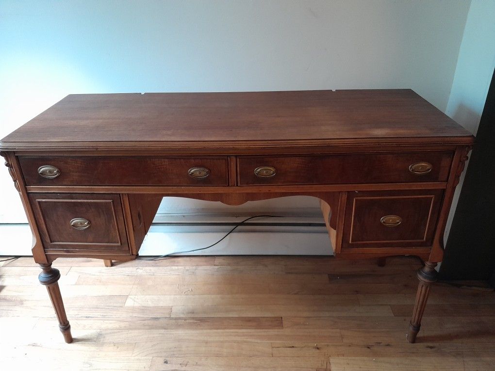 Antique Solid Wood Vanity/Desk